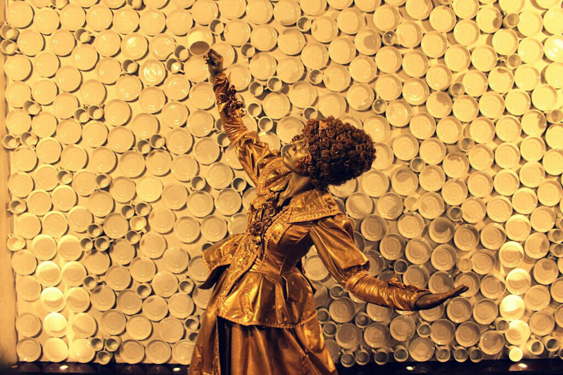 Human Statues – विलासी कार्यक्रमांसाठी सुबक जिवंत कला कलाकार performance photo