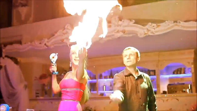 Soap Bubble Show – ആഡംബര ഇവന്റുകൾക്കായി മാന്ത്രിക കുമിള വിനോദം performance photo
